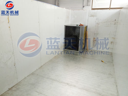 大連魚干烘干機安裝現場